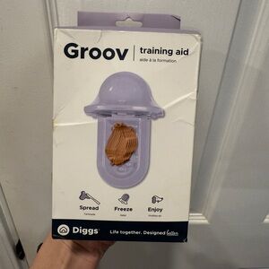 Diggs groov training aid for dogs